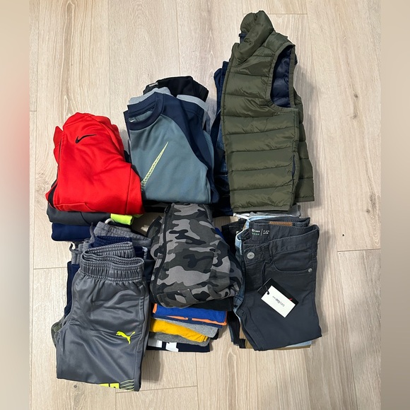 Boys size 4/4t bundle! Brands Nike, puma, gap, old navy, cat and Jack! - Picture 4 of 11